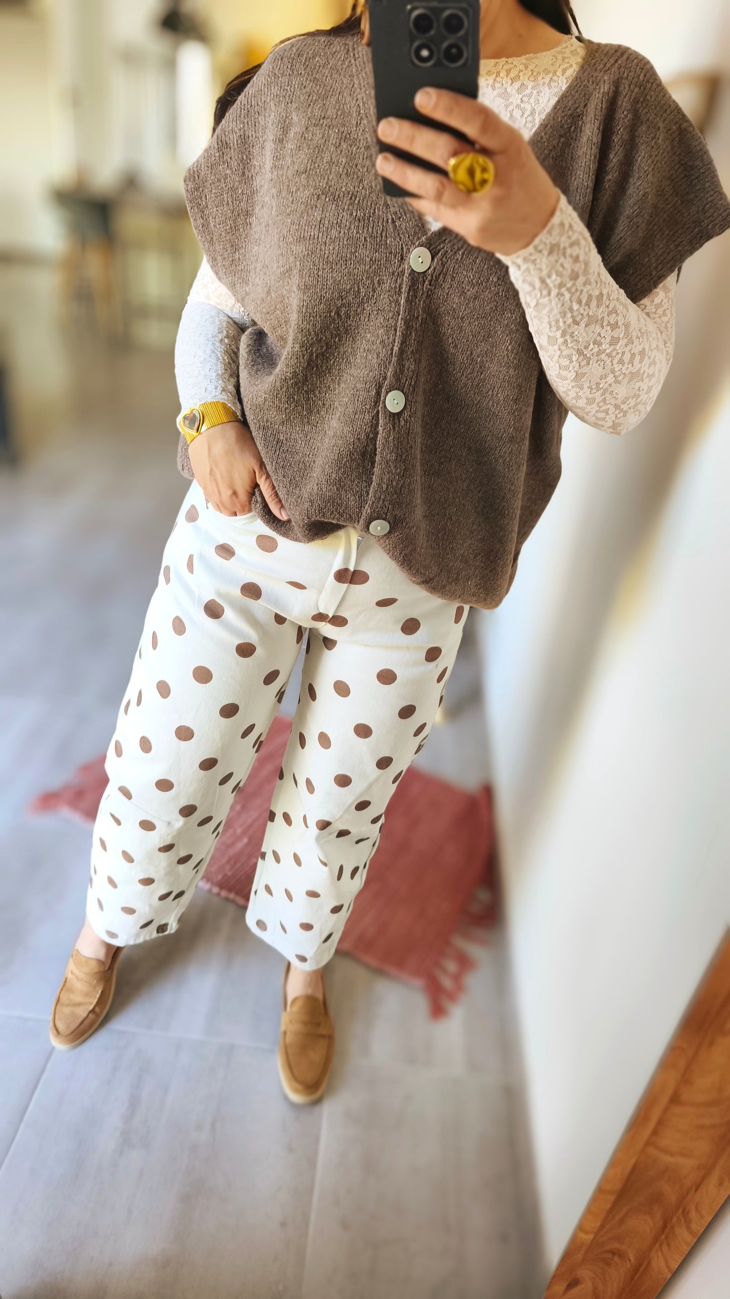 The "Liza" taupe vest