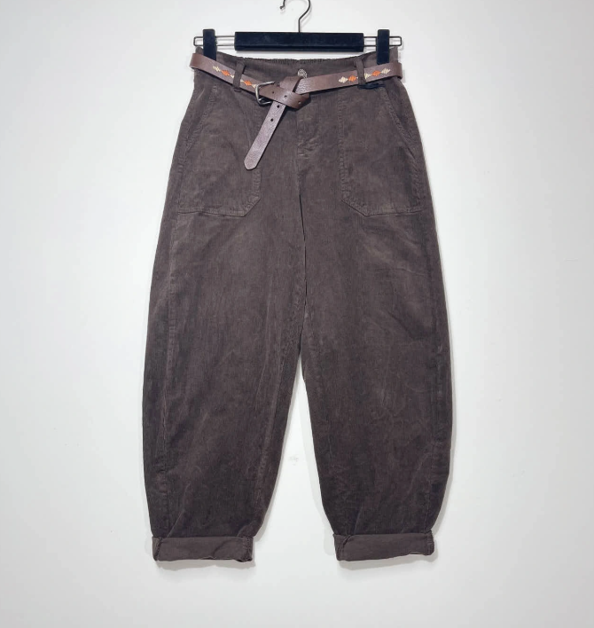 Le pantalon "Barrel"