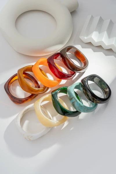 Les joncs en résine "Régine"