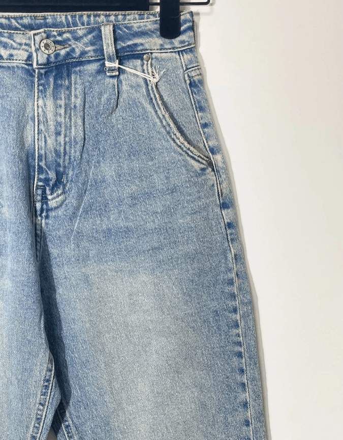 Le jean coupe boyfriend "Lia" - Lucienne & Marie
