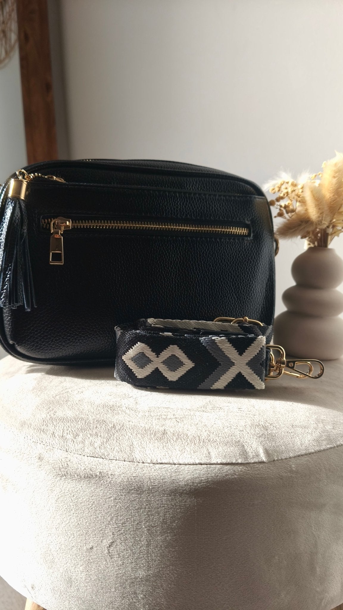Le sac bandoulière "Emilie" Noir - Lucienne & Marie