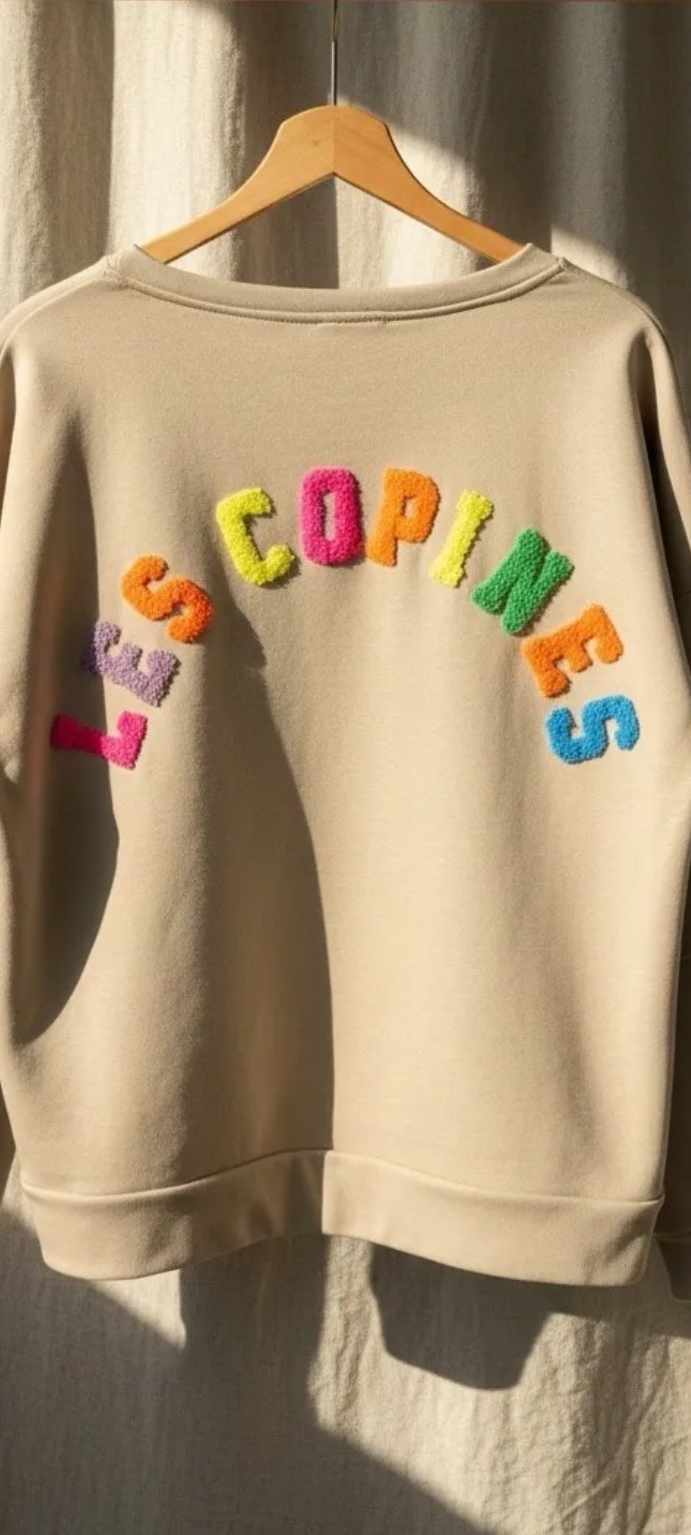 Le sweat broderies "Les copines"
