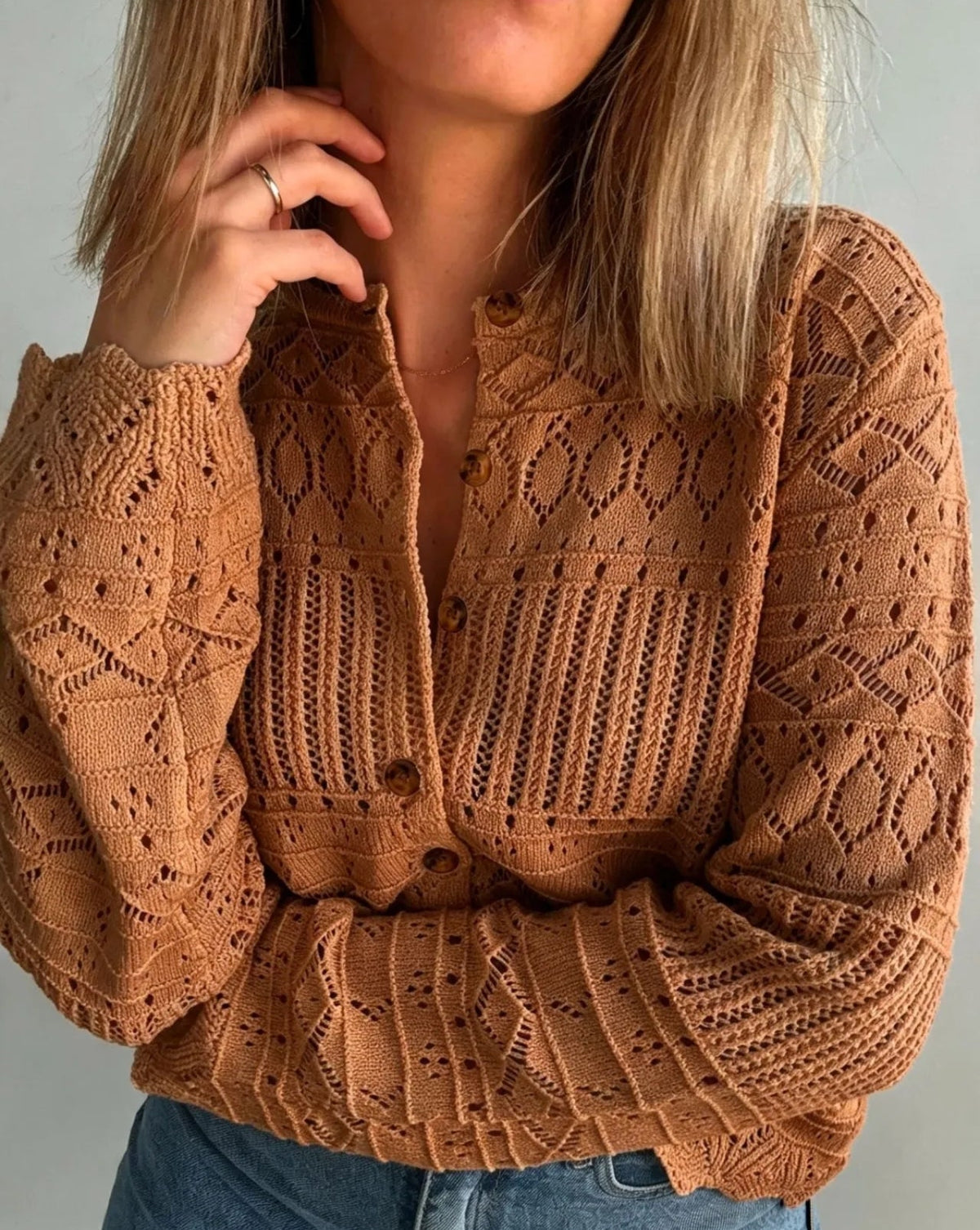 Antonella – Gilet Crochet Camel