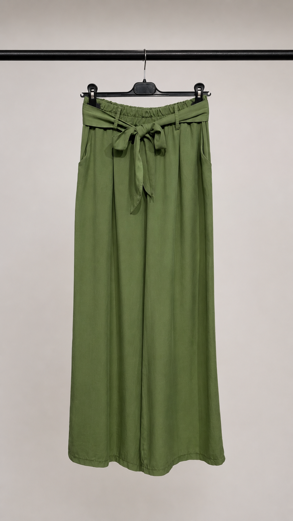 Le pantalon fluide "Lexie" Pistache 100% tencel-