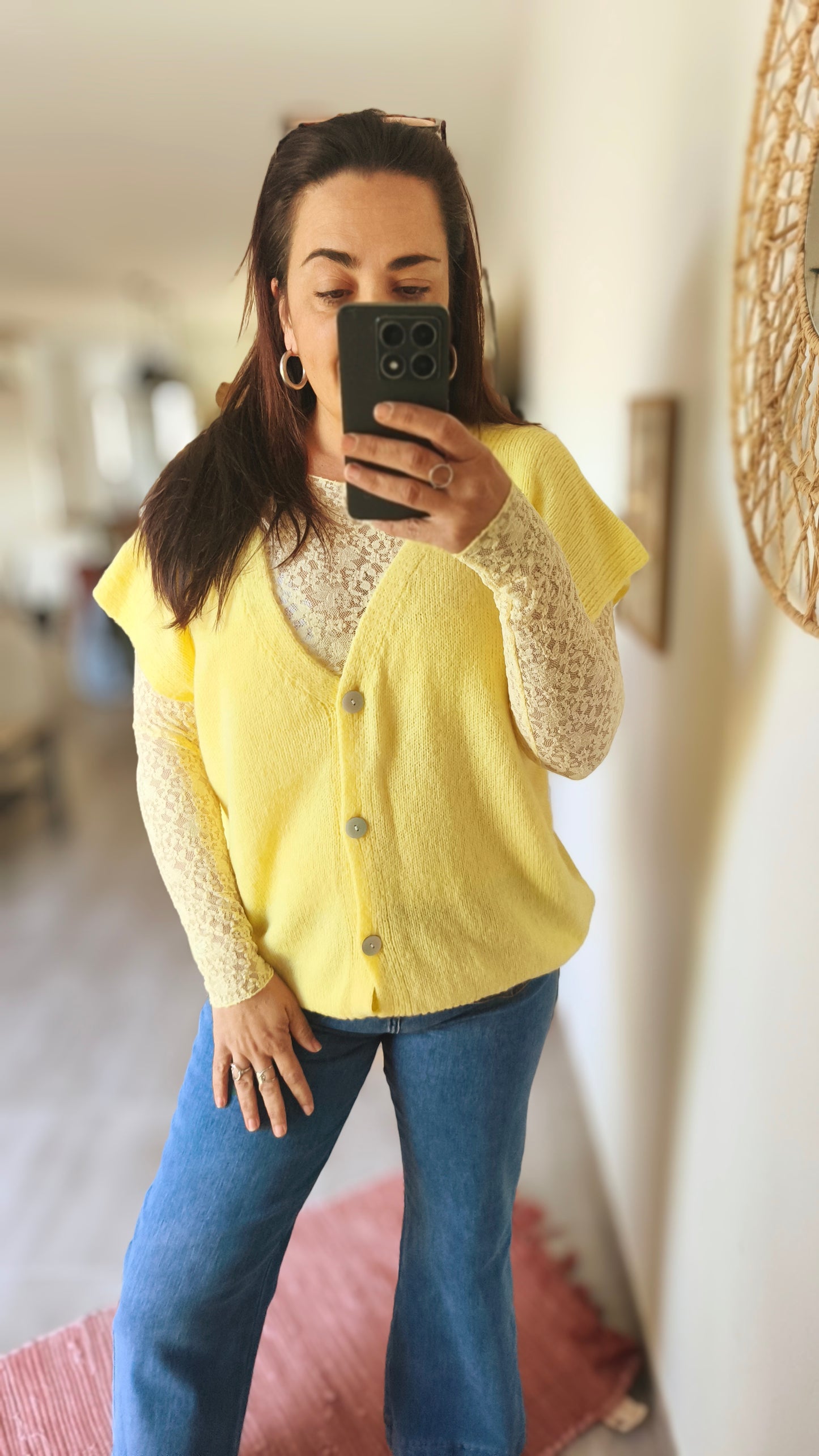Le haut dentelle "Iris" Jaune