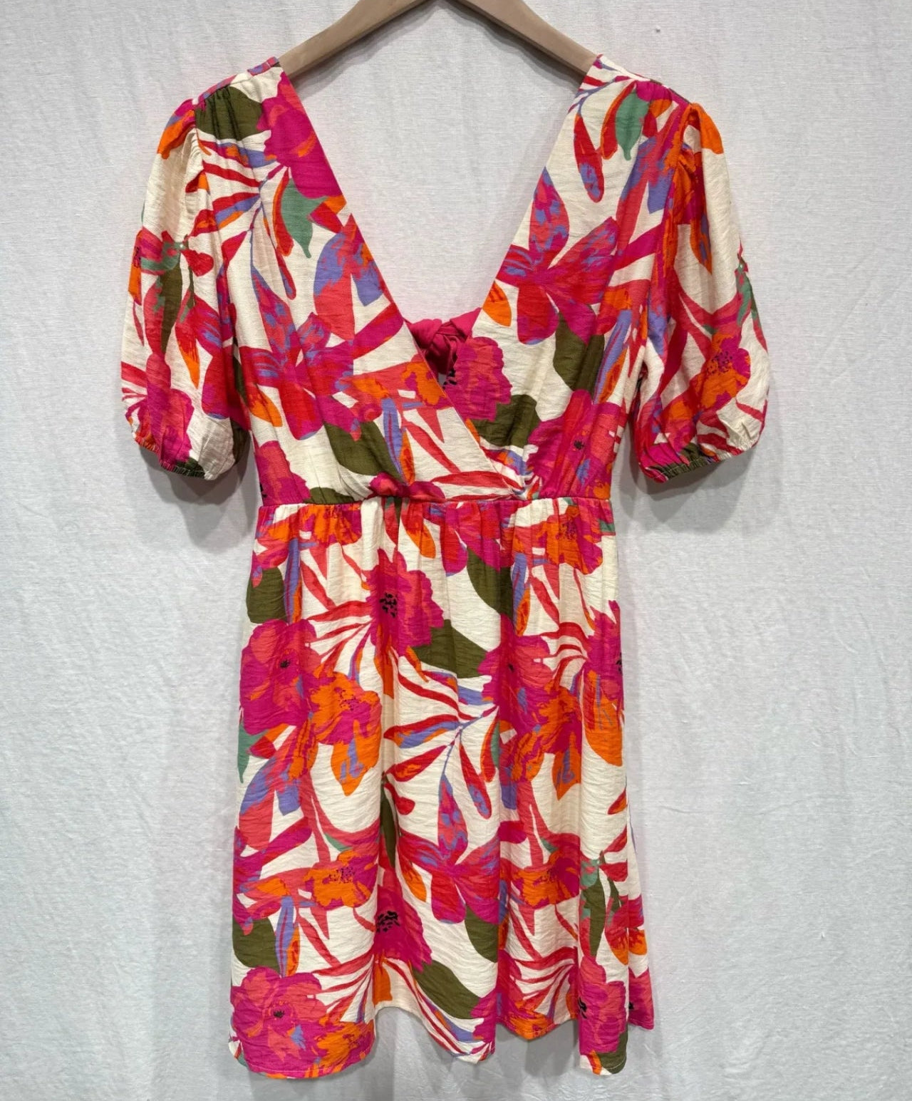 Robe April – Imprimé Tropical Fuchsia & Écru