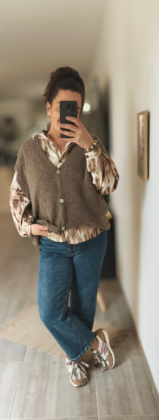 Le gilet "Liza" taupe