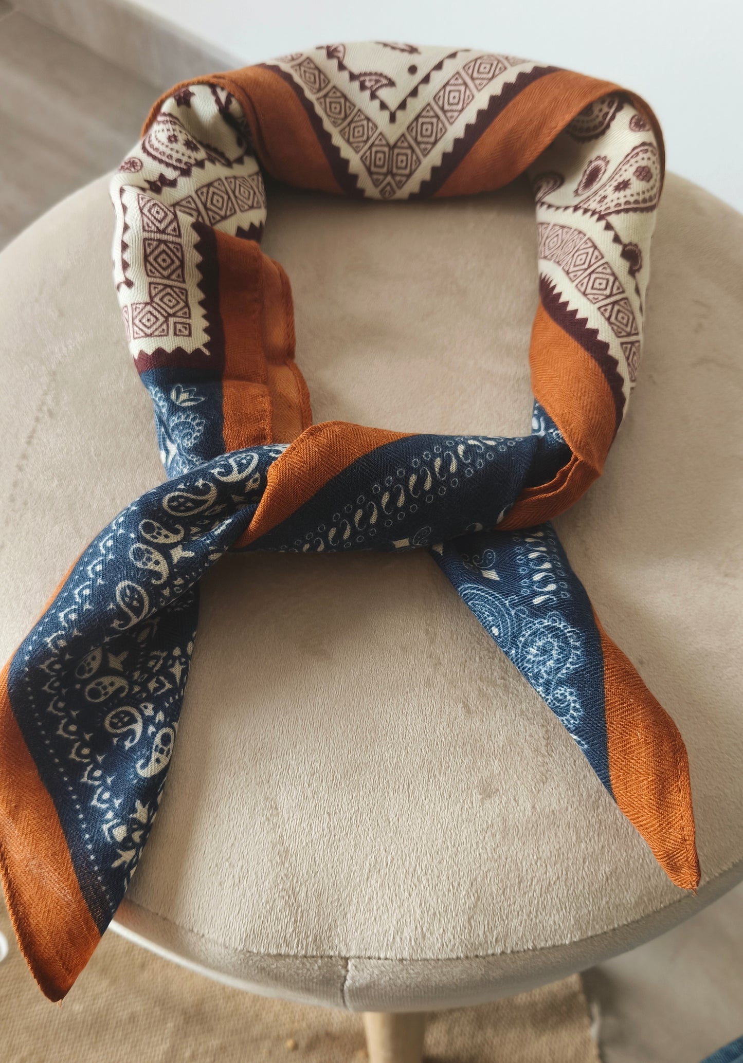 Le foulard "Garance"