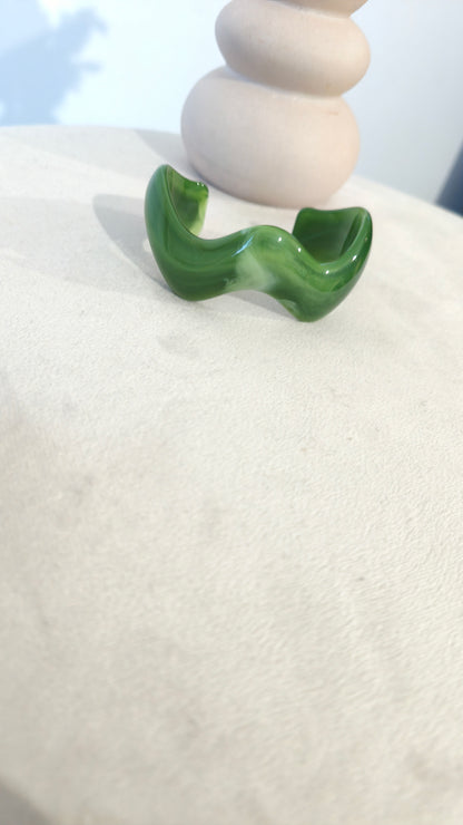 Le jonc en résine "Émeline"