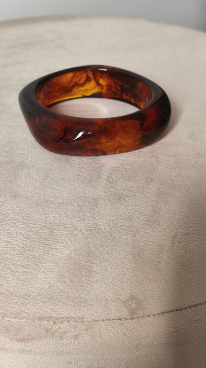 Les joncs en résine "Régine"