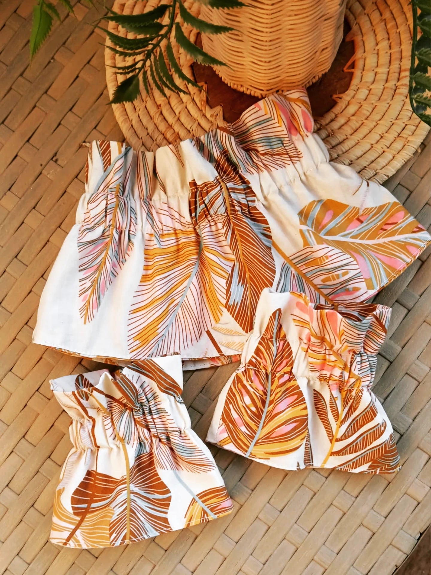 Hand Made♻️ la parure Collerette et Manchettes "Sam"